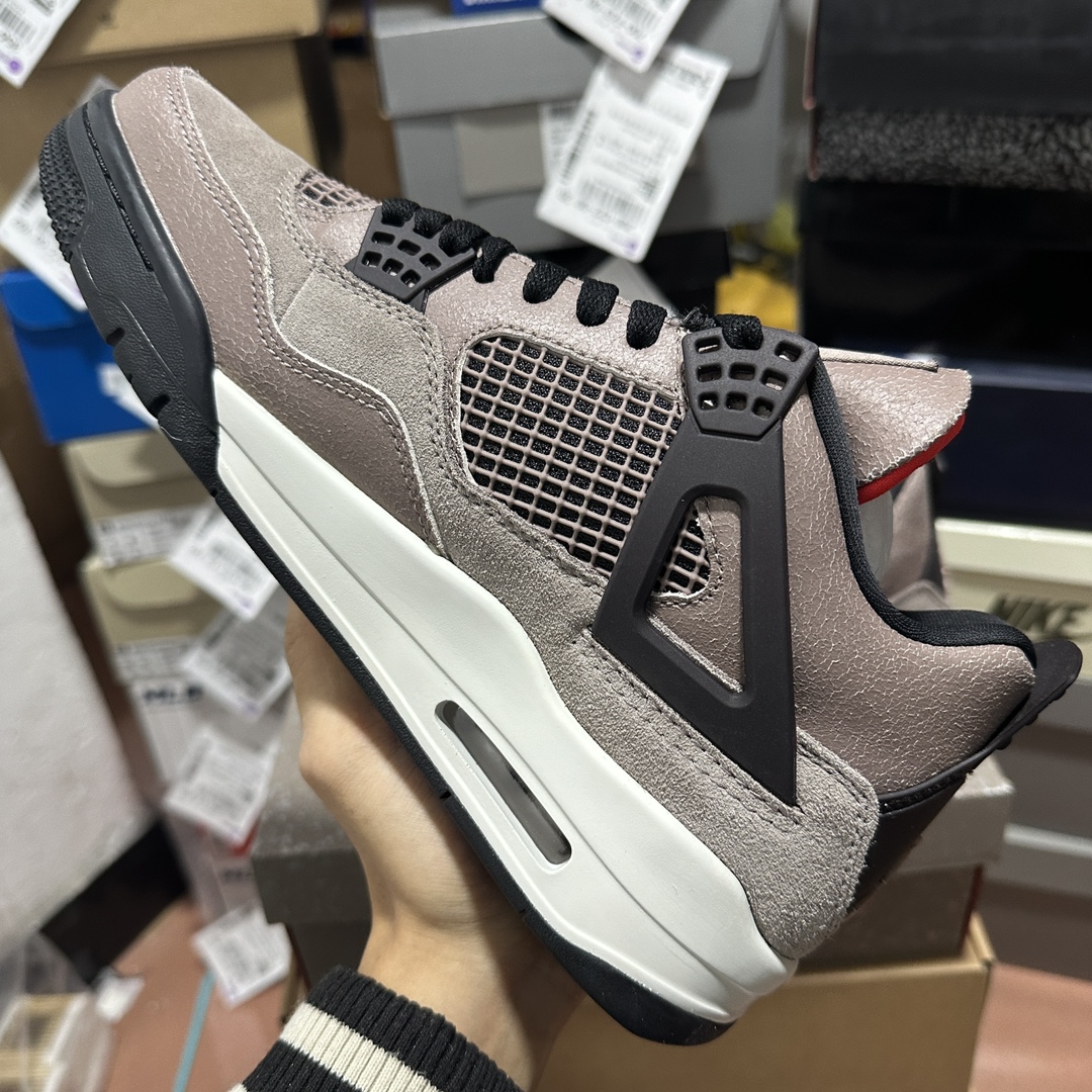 Nike Jordan shoe